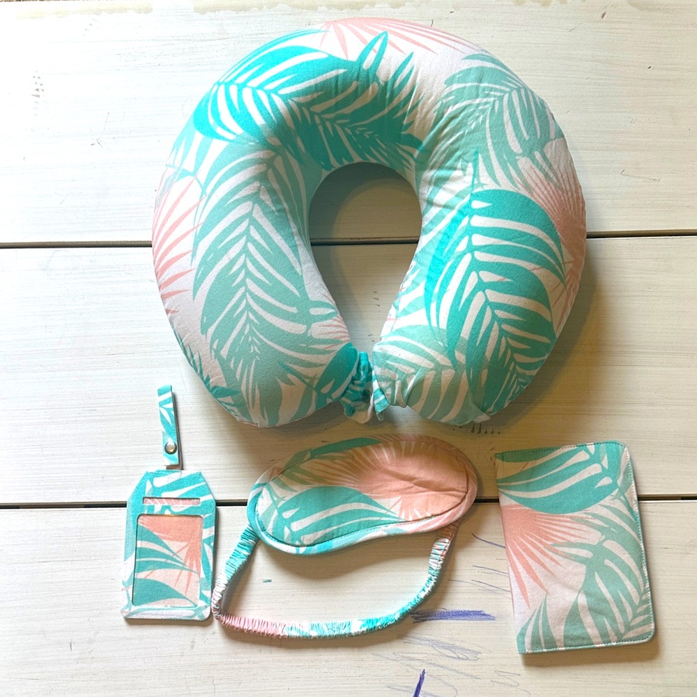 4 Piece Travel Set